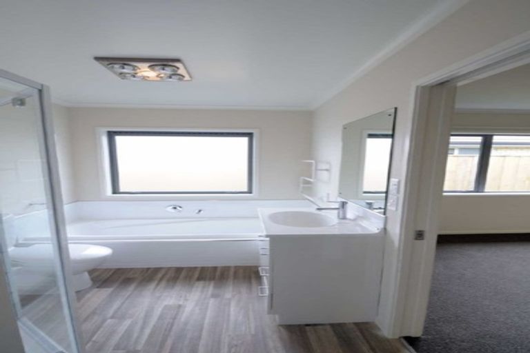 Photo of property in 6 Liddington Drive, Rolleston, 7615