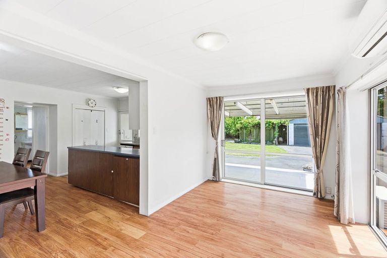 Photo of property in 8 Nyoli Street, Northcote, Christchurch, 8052