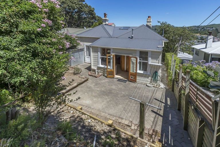 Photo of property in 143 Coromandel Street, Newtown, Wellington, 6021