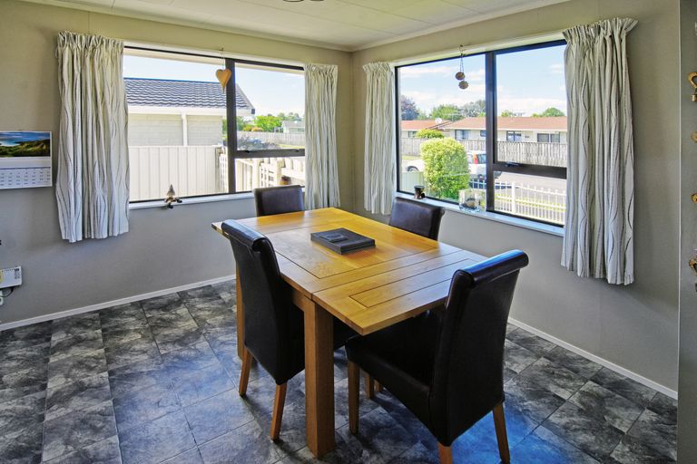 Photo of property in 20 Massey Place, Masterton, 5810