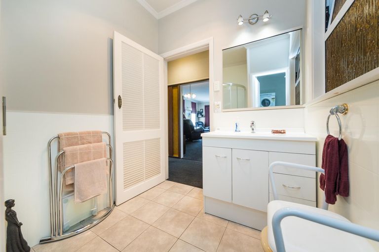 Photo of property in 53 Margaret Street, Roslyn, Palmerston North, 4414