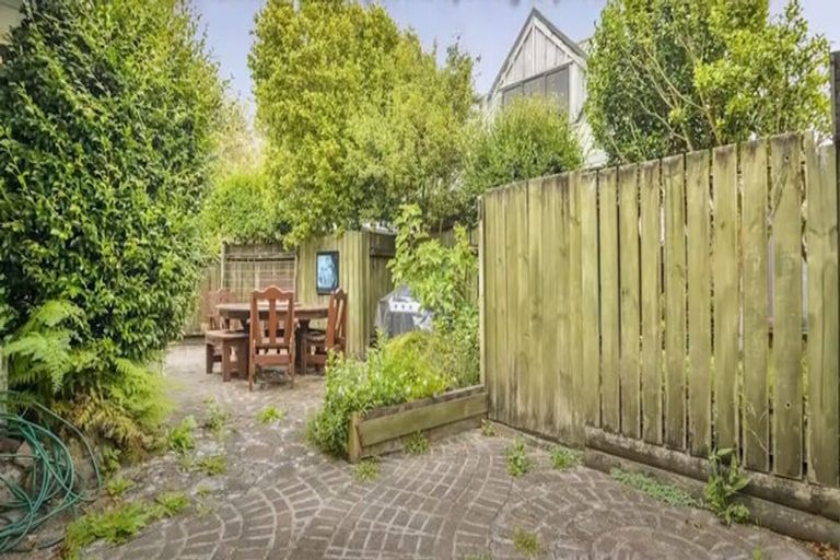 Photo of property in 38 Te Kanawa Crescent, Henderson, Auckland, 0610