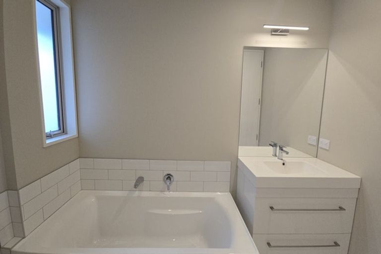 Photo of property in 3 Northbrook Place, Lower Shotover, Queenstown, 9304