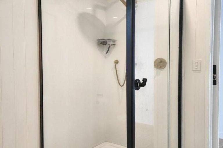 Photo of property in 23 Linda Street, Oakura, 4314