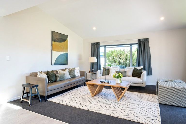 Photo of property in 8 Mckay Close, Frimley, Hastings, 4120