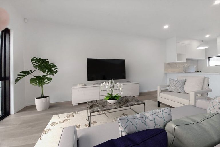 Photo of property in 26 Morihana Close, Glen Eden, Auckland, 0602