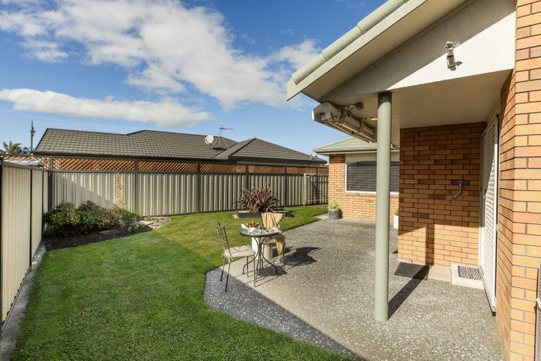 Photo of property in 7 Forbury Way, Taradale, Napier, 4112