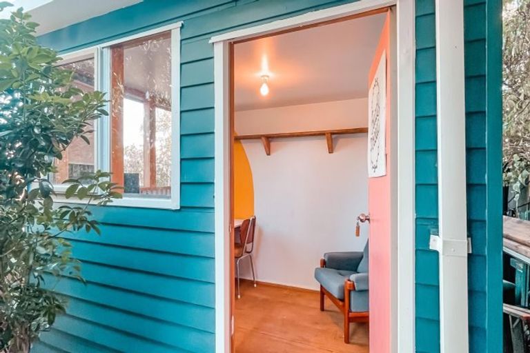 Photo of property in 977 Colombo Street, St Albans, Christchurch, 8014