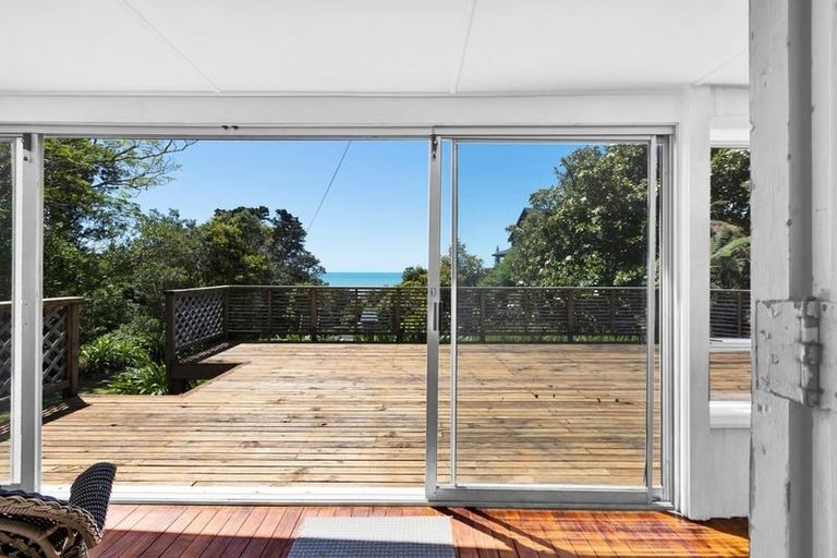 Photo of property in 20 Onaero Beach Road, Onaero, Waitara, 4383