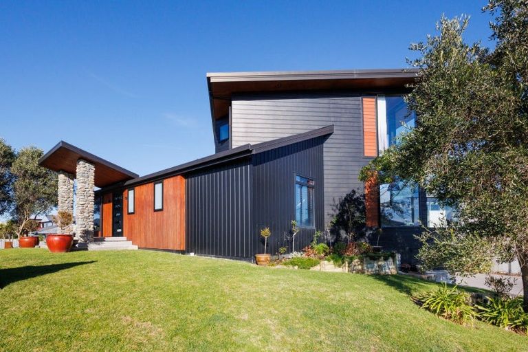 Photo of property in 6 Dawson Street, Foxton Beach, Foxton, 4815