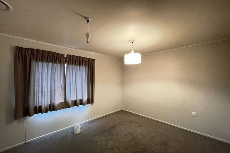 Photo of property in 26 Gilliam Street, New Lynn, Auckland, 0600