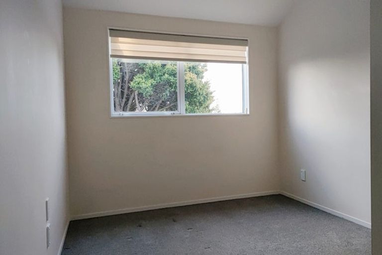 Photo of property in 4a Pauline Place, Bucklands Beach, Auckland, 2014