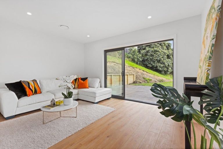 Photo of property in 28 Rochfort Road, Havelock North, 4130