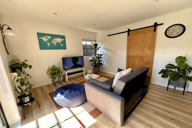 Photo of property in 2/160a Bayswater Avenue, Bayswater, Auckland, 0622