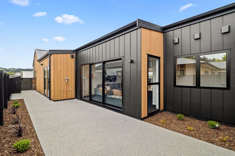 Photo of property in 36 Dundee Road, Mosgiel, 9024