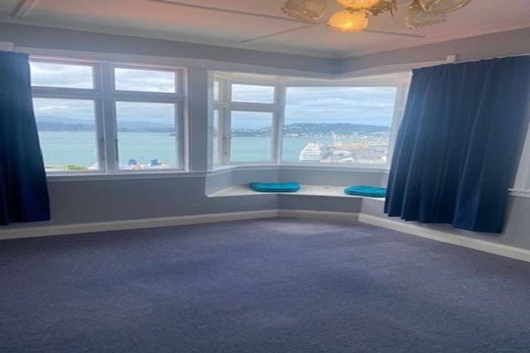 Photo of property in 123 Barnard Street, Wadestown, Wellington, 6012