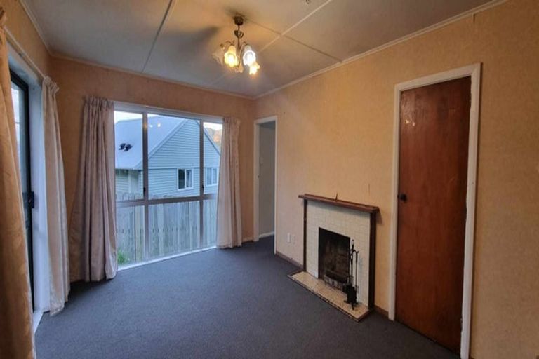 Photo of property in 69 Judd Crescent, Naenae, Lower Hutt, 5011