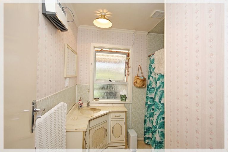 Photo of property in 19 Andrews Street, Foxton Beach, Foxton, 4815