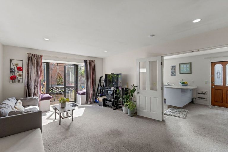 Photo of property in 96a Picton Avenue, Riccarton, Christchurch, 8011