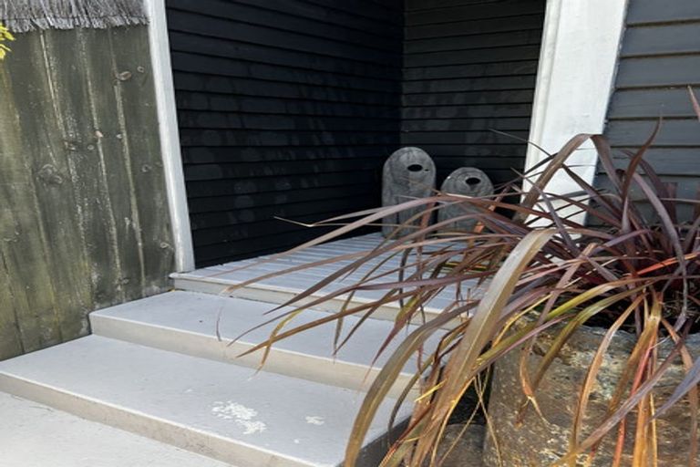 Photo of property in 1/141 Somerfield Street, Somerfield, Christchurch, 8024