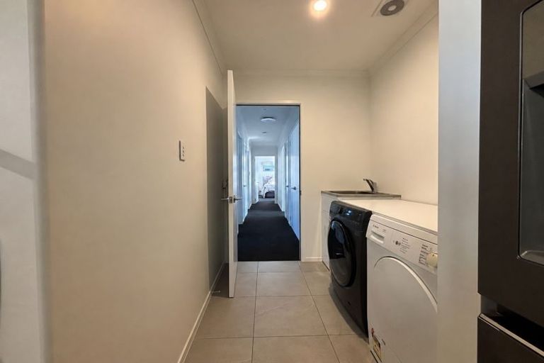 Photo of property in 9 Azara Way, Wigram, Christchurch, 8025
