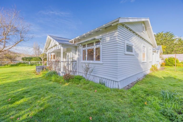 Photo of property in 756 Mangaorapa Road, Mangaorapa, Porangahau, 4291