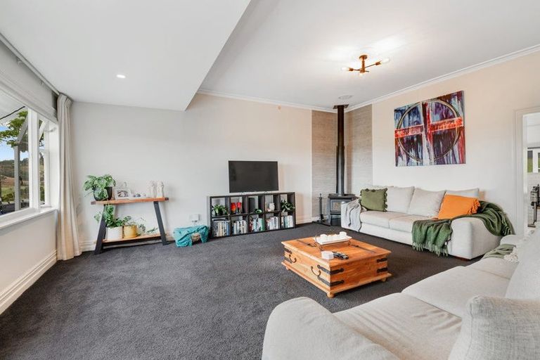 Photo of property in 3 Gow Street, Helensville, 0800