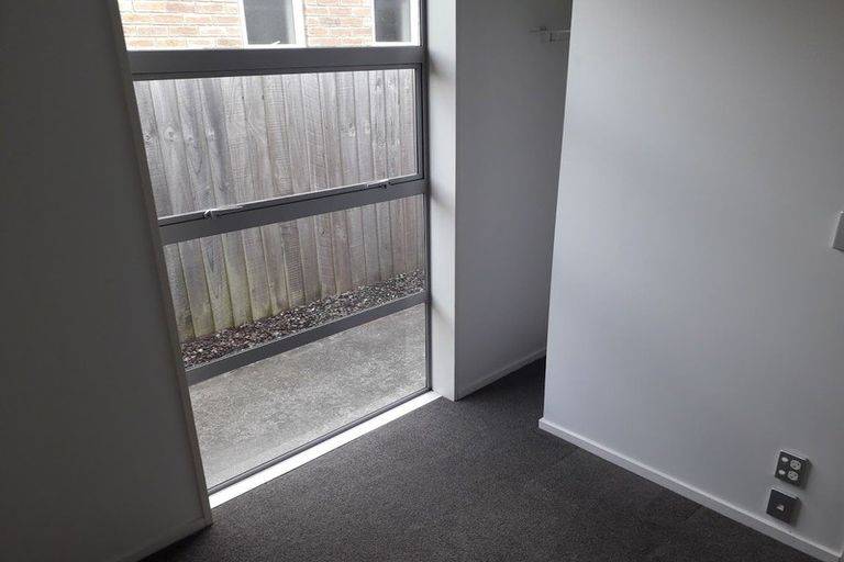 Photo of property in 53 Lyndon Street, Riccarton, Christchurch, 8041