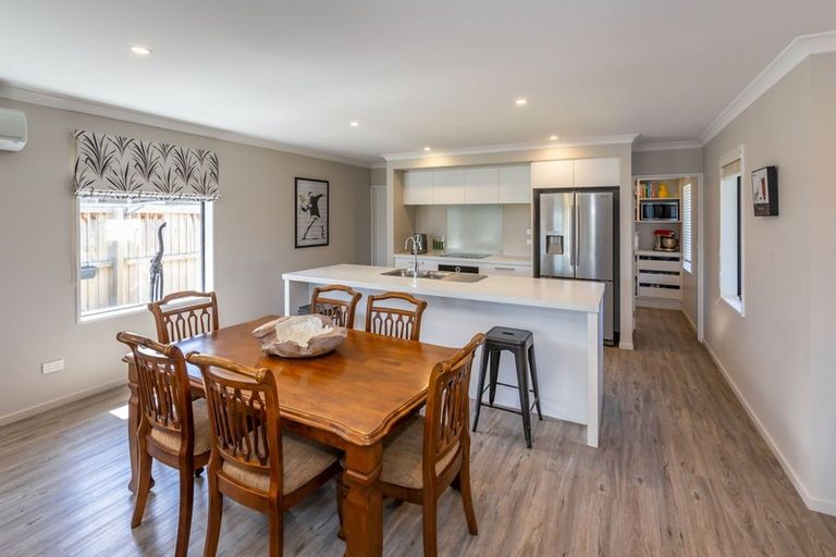 Photo of property in 1 Louis Lane, Rolleston, 7614