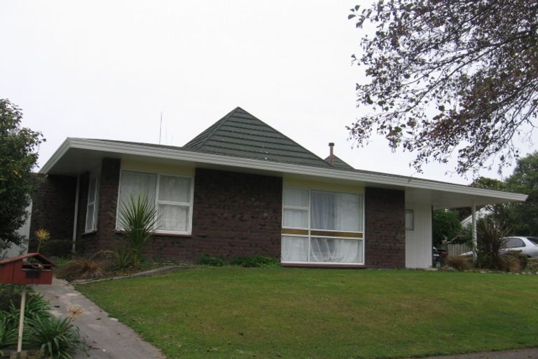 Photo of property in 38 Meadowbrook Drive, Cloverlea, Palmerston North, 4412