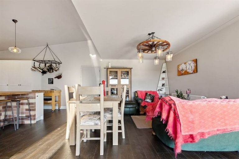 Photo of property in 76 Gatehouse Lane, Woodend, Kaiapoi, 7691