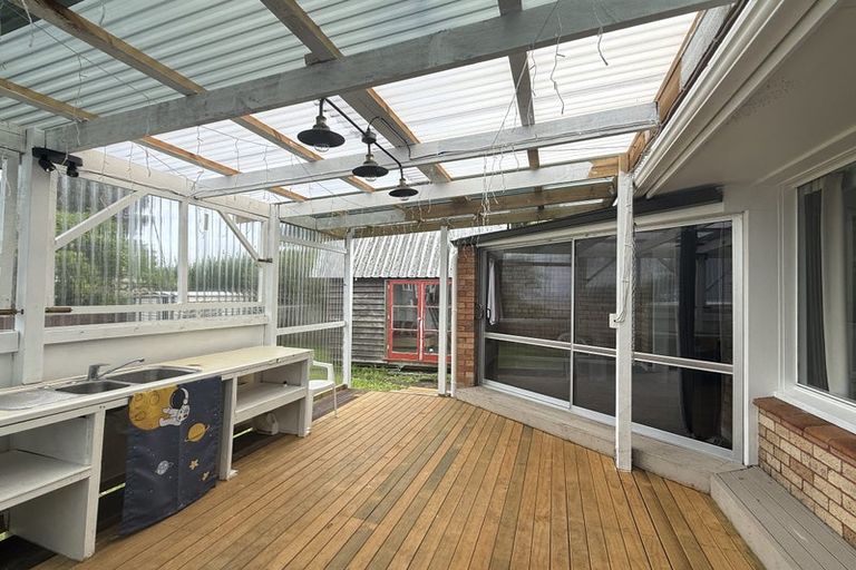 Photo of property in 186 Rangatira Road, Beach Haven, Auckland, 0626