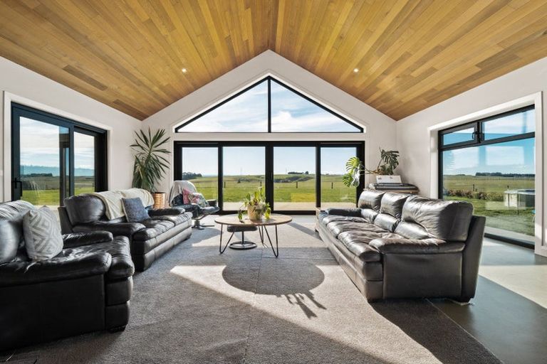 Photo of property in 470 Clinton Highway, Te Houka, Balclutha, 9273