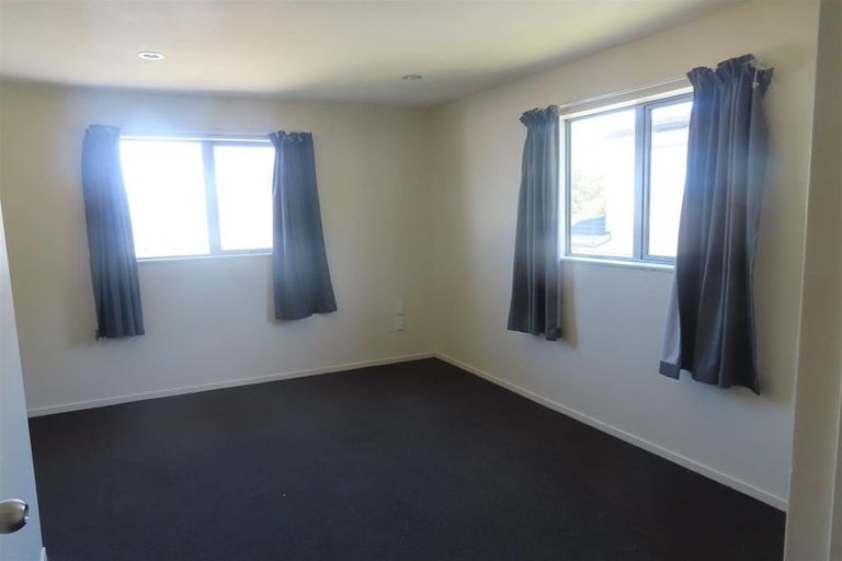Photo of property in 44c Mountain Road, Mangere Bridge, Auckland, 2022