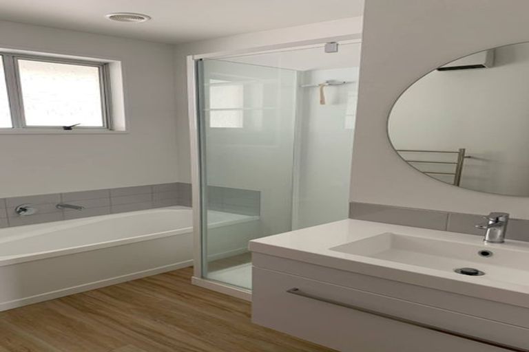 Photo of property in 2a Purau Terrace, Cashmere, Christchurch, 8022