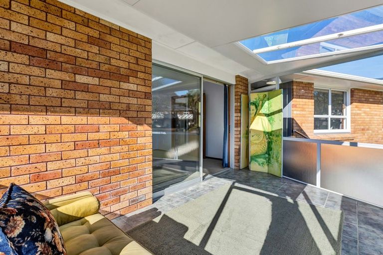 Photo of property in 2 Thames Street, Welbourn, New Plymouth, 4310