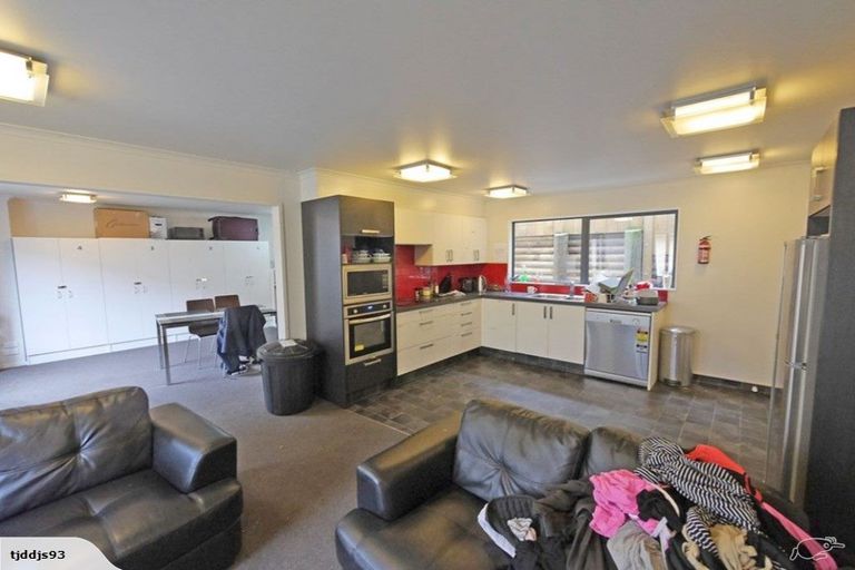 Photo of property in 99 Clyde Street, North Dunedin, Dunedin, 9016