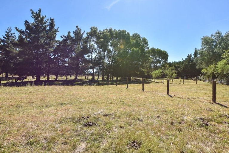 Photo of property in 45 Moroa Road, Tauwharenikau, 5771