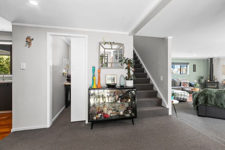 Photo of property in 41 Mcgreevy Street, Waipawa, 4210