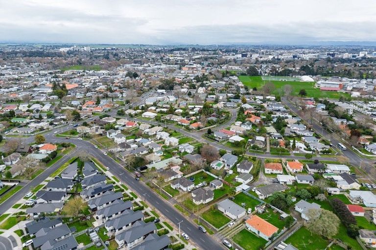 Photo of property in 41 Old Farm Road, Hamilton East, Hamilton, 3216