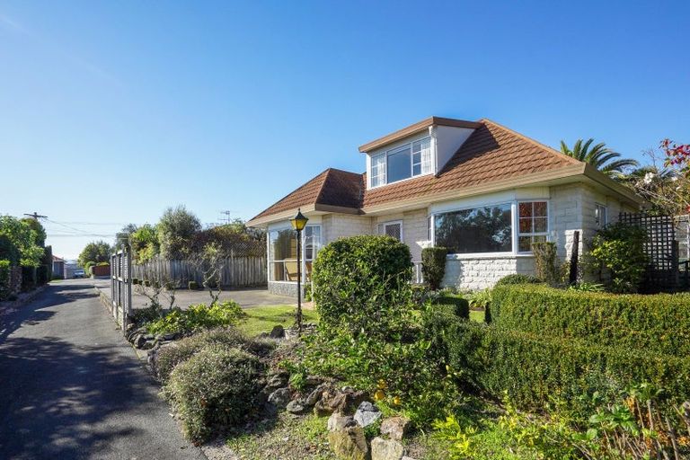 Photo of property in 2/137 Queen Street, Richmond, 7020