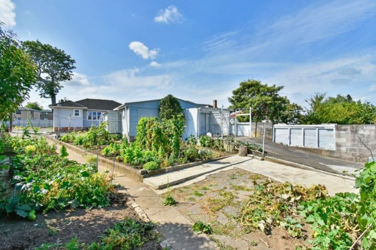 Photo of property in 5 Jordan Road, Mangere, Auckland, 2022