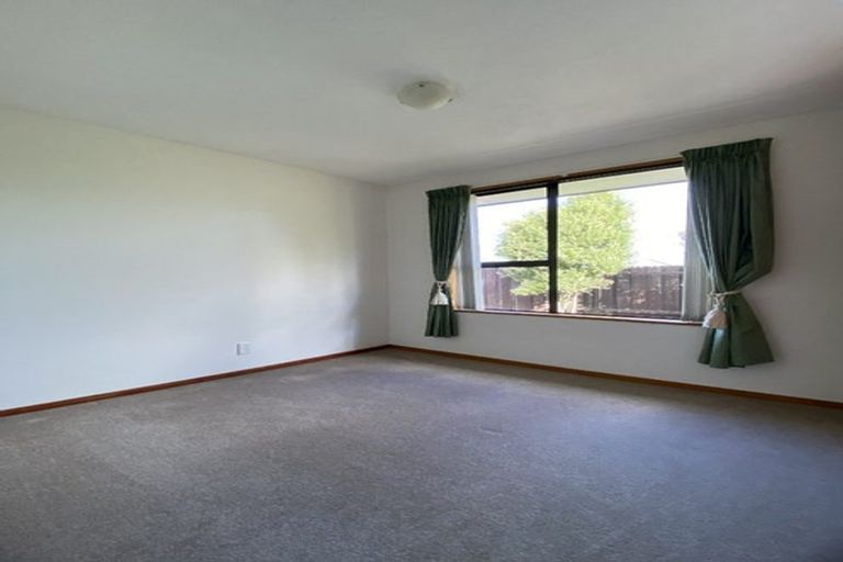 Photo of property in 51 Ben Nevis Drive, Broomfield, Christchurch, 8042