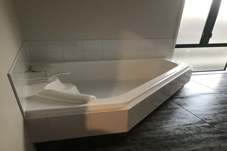 Photo of property in 21 Kowhai Avenue, Rangiora, 7400