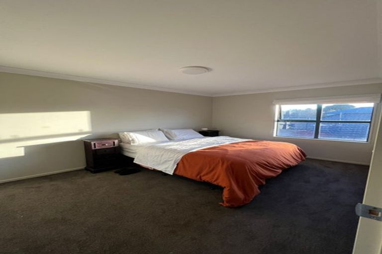 Photo of property in 2 Breton Close, Northwood, Christchurch, 8051