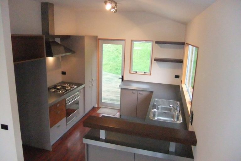 Photo of property in 27 Waverton Terrace, Churton Park, Wellington, 6037