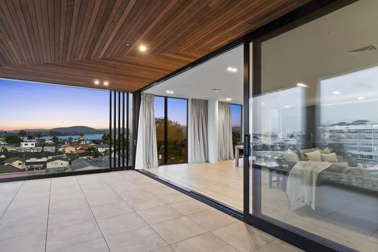 Photo of property in 402/359 Cameron Road, Tauranga, 3110