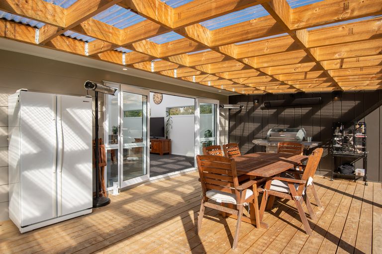 Photo of property in 5 Snowdon Street, Allanton, Mosgiel, 9092