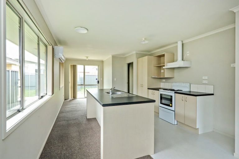 Photo of property in 17c Meeanee Road, Taradale, Napier, 4112