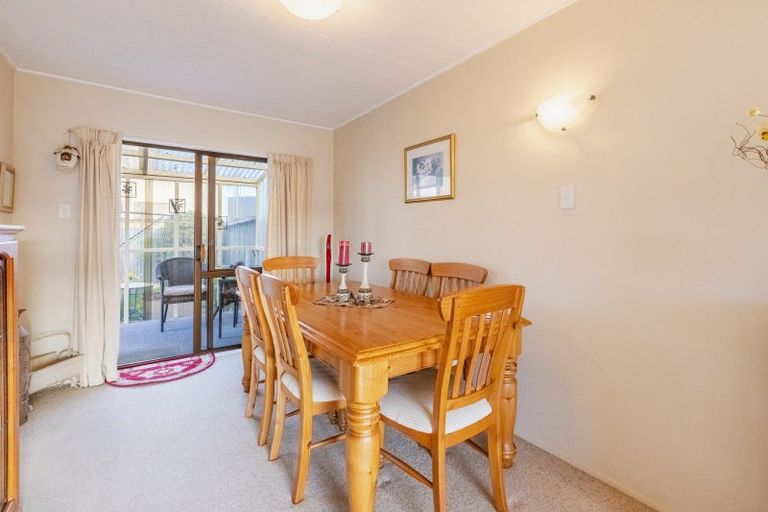 Photo of property in 2/16 Wellington Road, Waipukurau, 4200